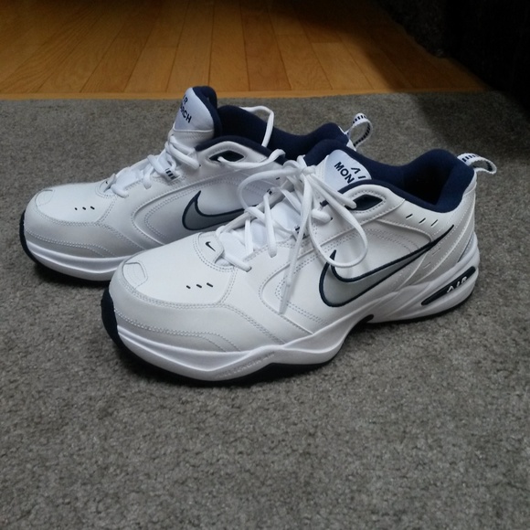 Nike Shoes Mens Nike Air Monarch Iv Size 2 Wide 4e Poshmark Nike Shoes Mens Nike Air Monarch Iv Size 2 Wide 4e Poshmark